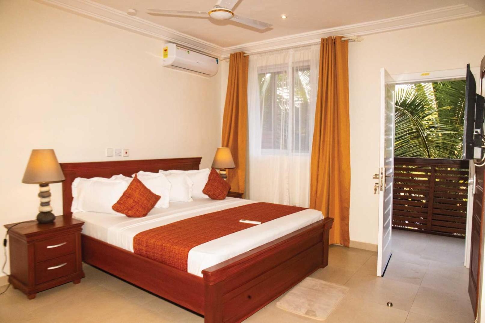 Ocean Green Beach Resort Prampram Exterior photo