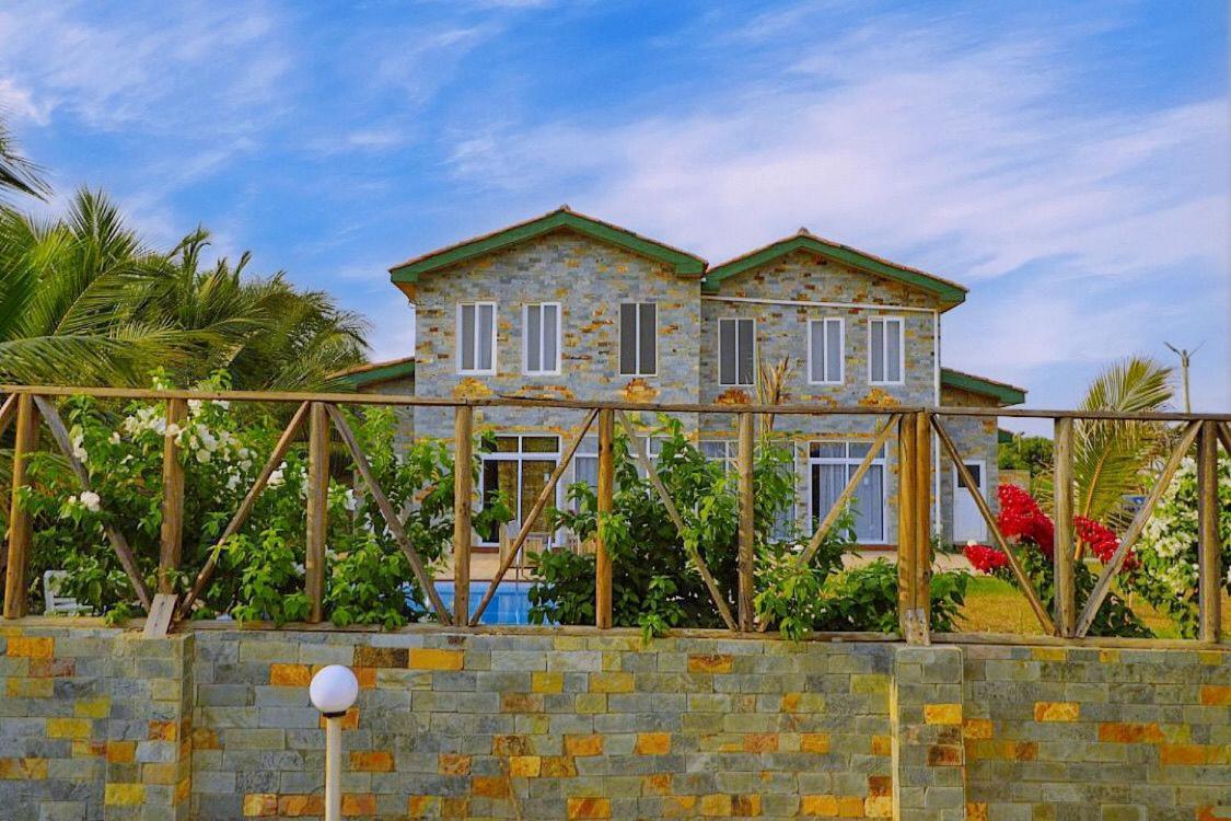 Ocean Green Beach Resort Prampram Exterior photo