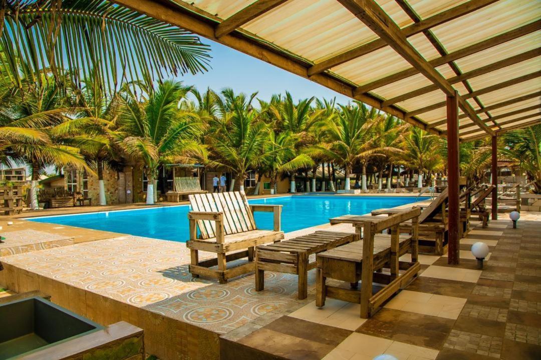 Ocean Green Beach Resort Prampram Exterior photo