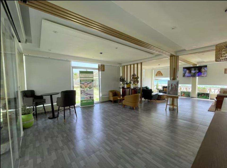 Ocean Green Beach Resort Prampram Exterior photo